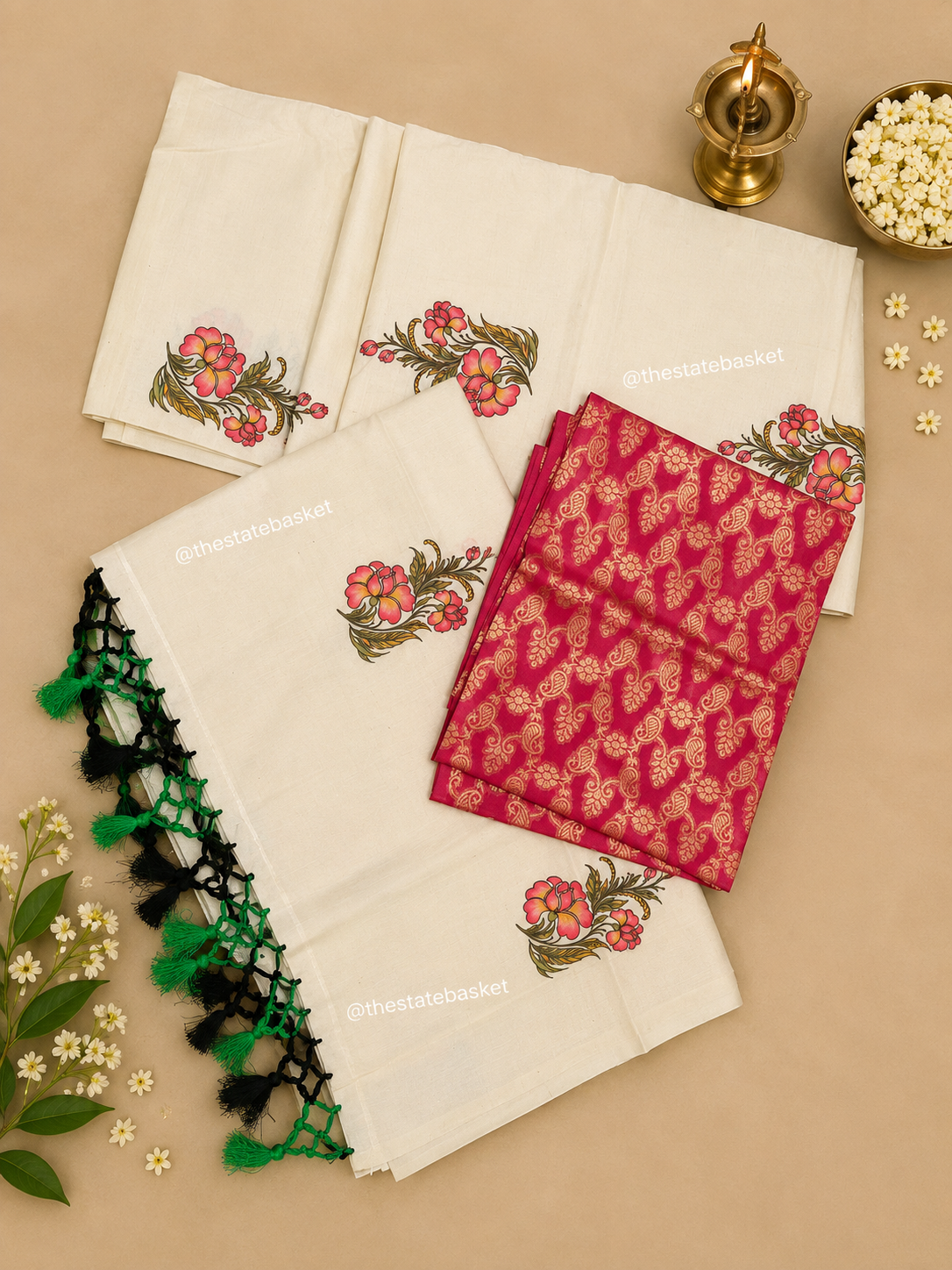 Floral Print Saree with Matching Blouse Piece
